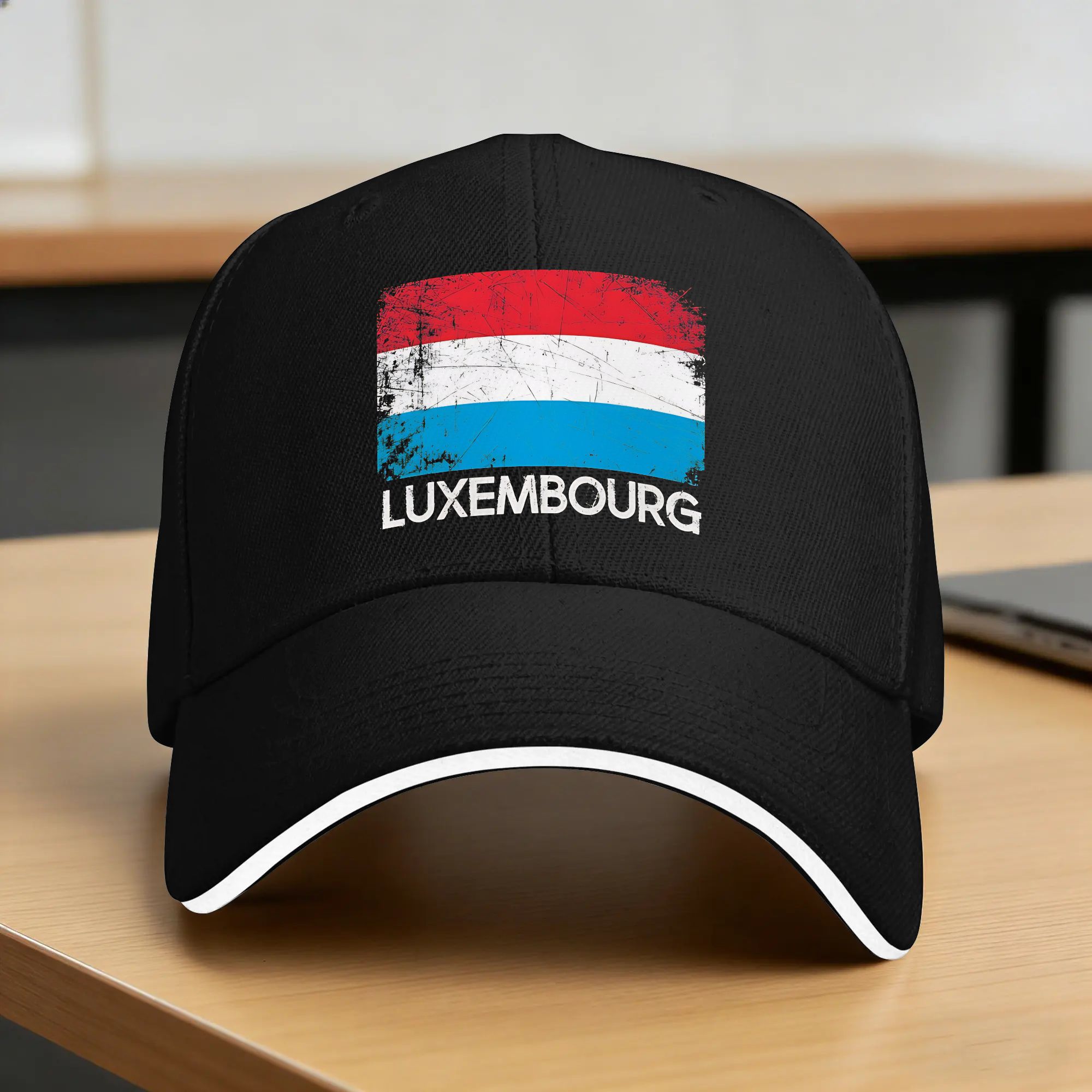 Luxembourg Flag Map  Baseball  - Outdoor Sport Luxembourg recension och pris